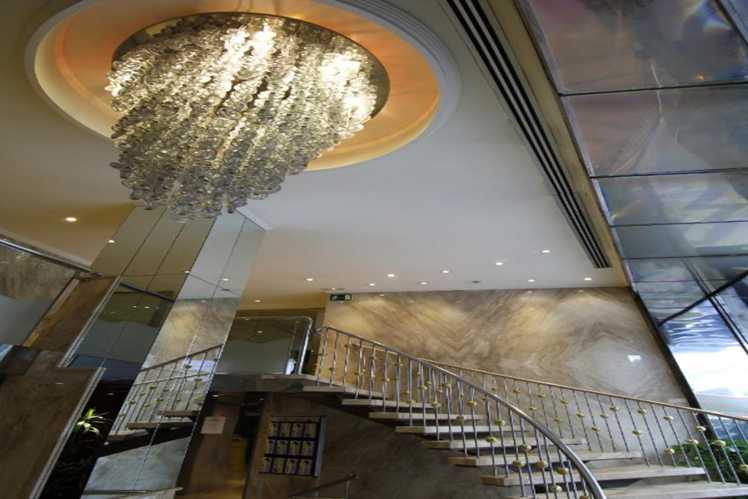 Hotel Avenida 6/41