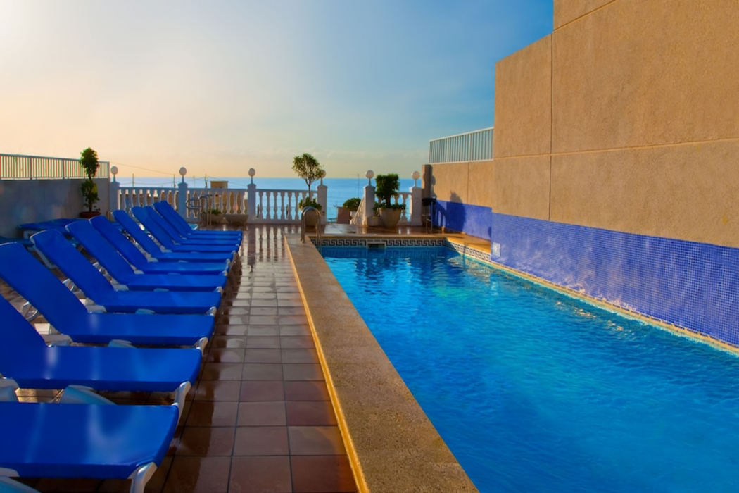 Hotel Avenida 24/41