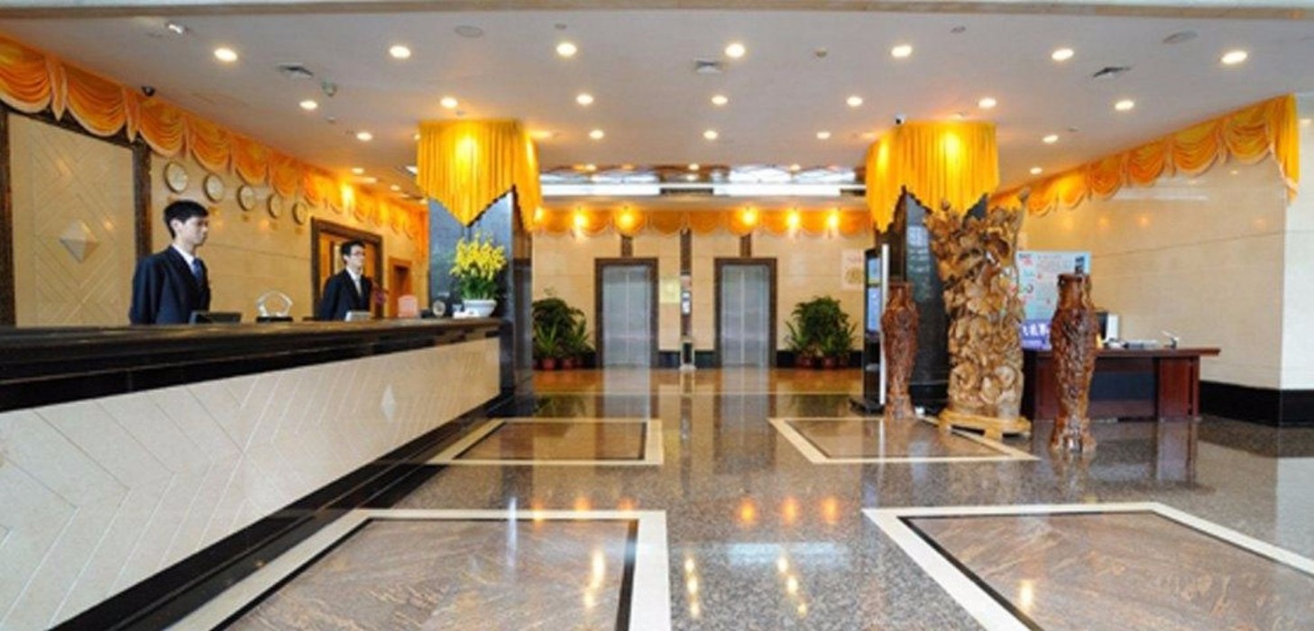 Shipai Hotel 11/37