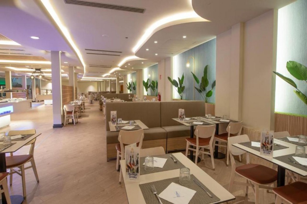 Gran Hotel Bali 36/58