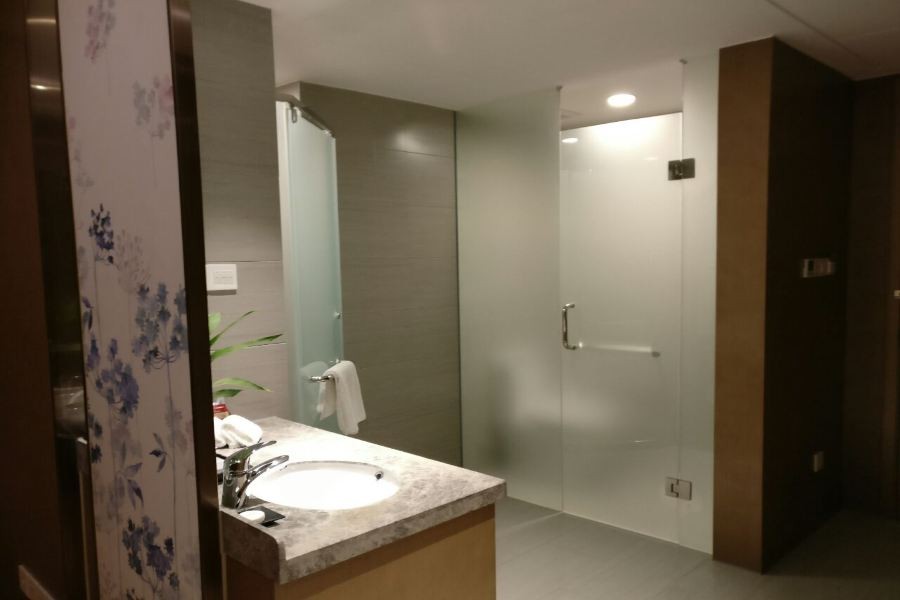 Heyuan Holiday Hotel 12/36