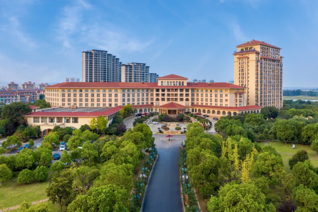 S&N Grand Hotel Chaohu 1/73