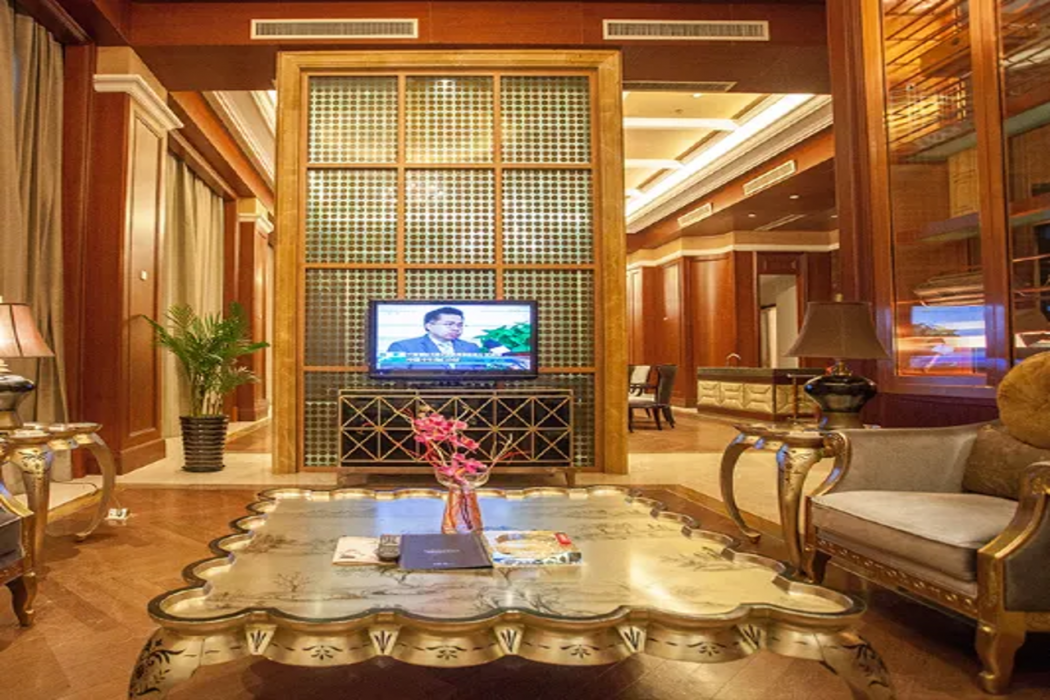 S&N Grand Hotel Chaohu 9/73