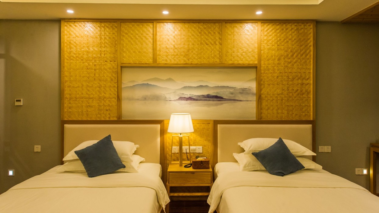 Yangshuo Zen Garden Resort 23/99