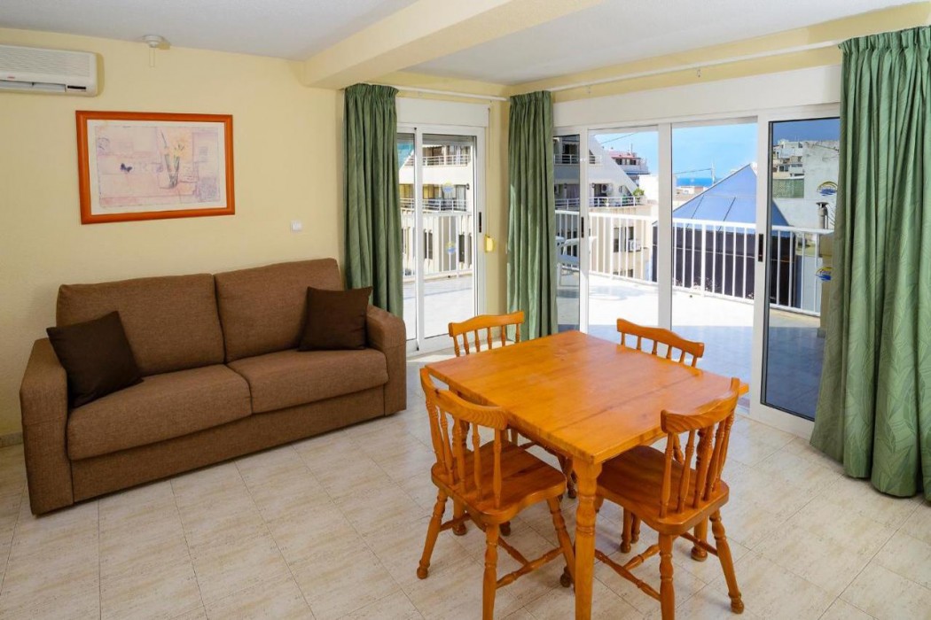 Avenida Apartments 11/35