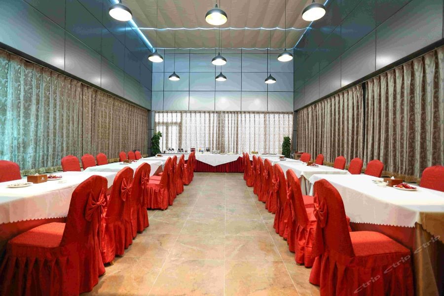Chonpines Hotel (Beijing Caoqiao Metro Station) 29/51