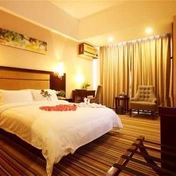 Huamao Hotel 10/23