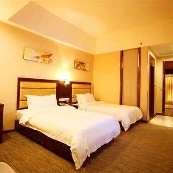 Huamao Hotel 12/23