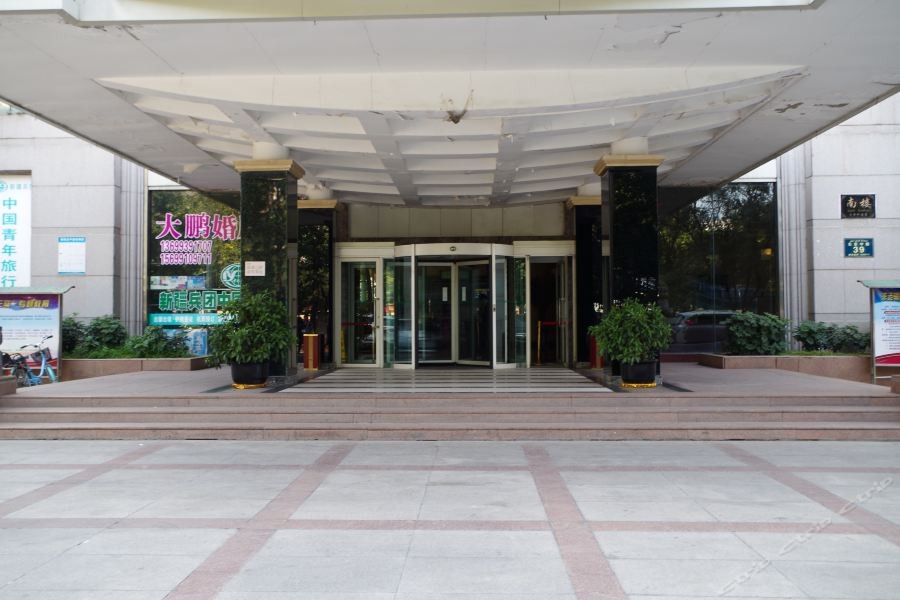 Daluqiao Hotel 33/38