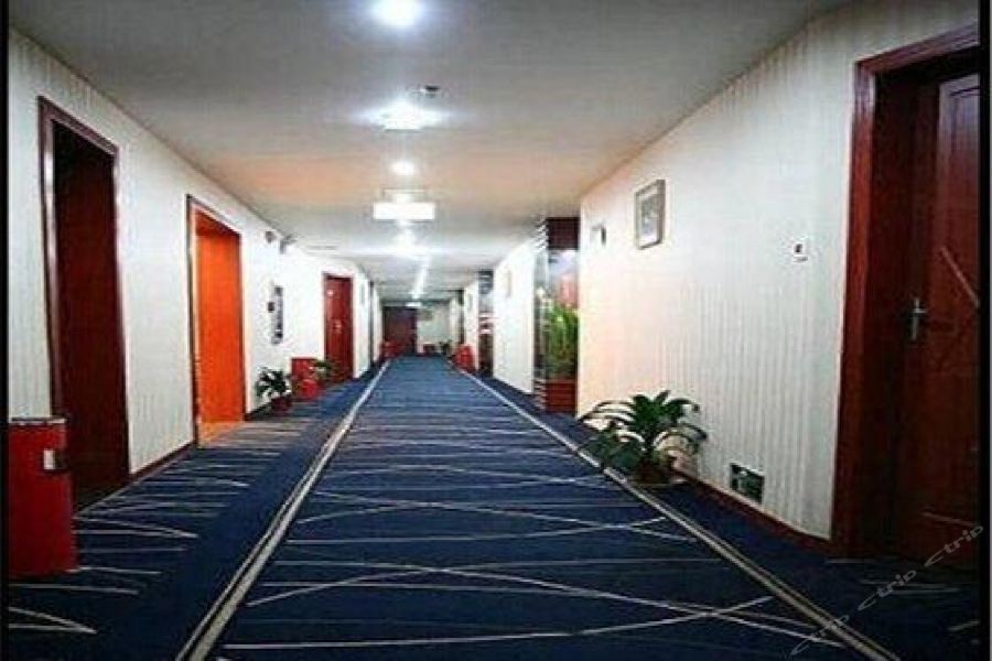 Lavande Hotel (Ganzhou Golden Plaza) 38/56