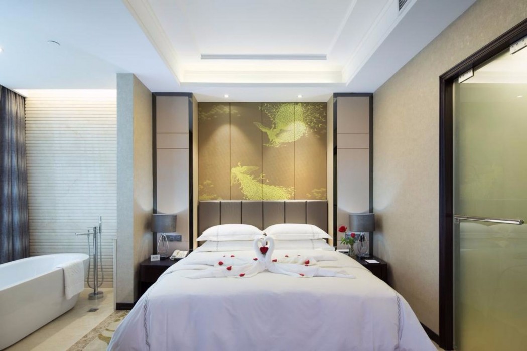 YiWu Zhonglian Kaixin Hotel 26/75