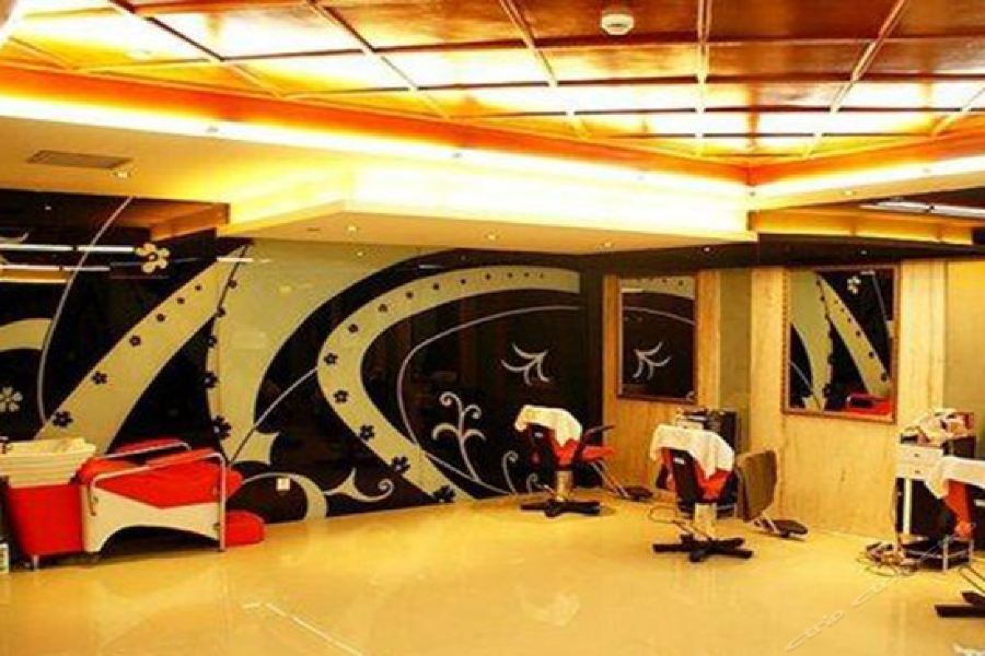 Sweetland Hotel 19/43