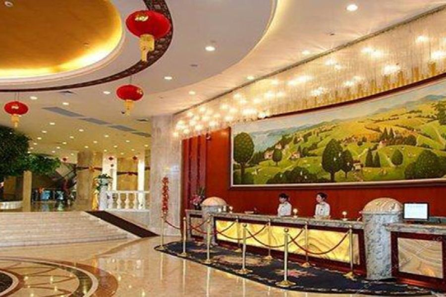 Sweetland Hotel 23/43