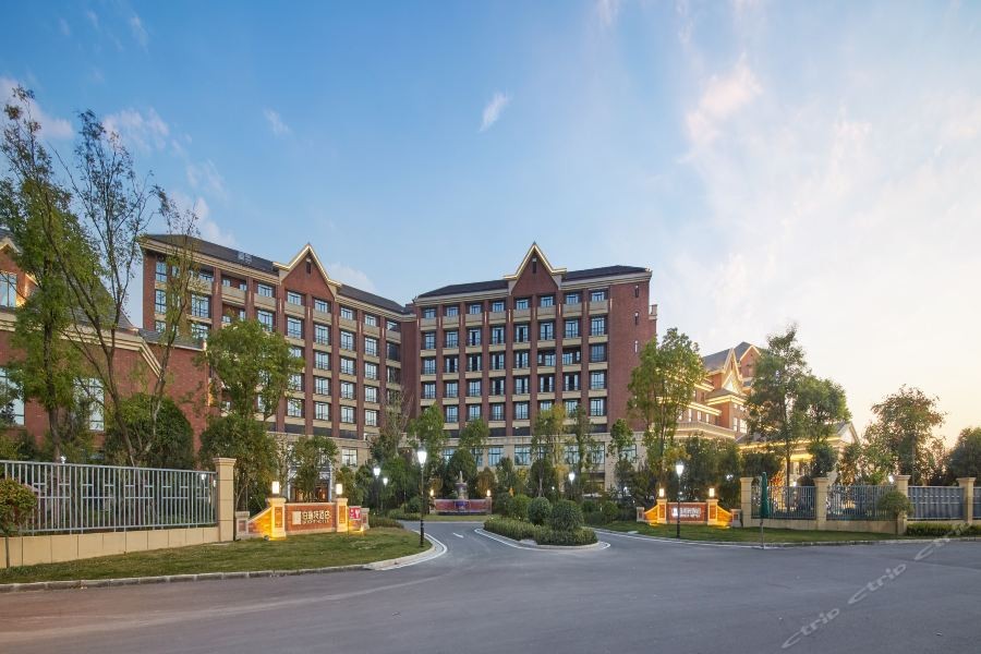 Bright Hotel Huaibei 25/37