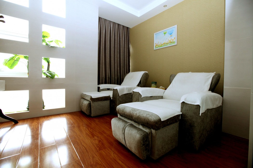 Holiday Inn Express Wuhan Jinyin Lake by IHG 30/47