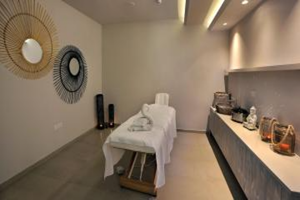 Nelia Beach Hotel & Spa 30/67