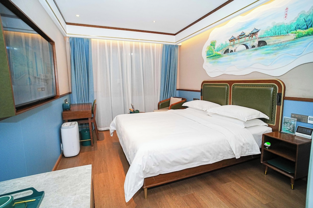 Nostalgia Hotel (West lake Hangzhou) 11/60