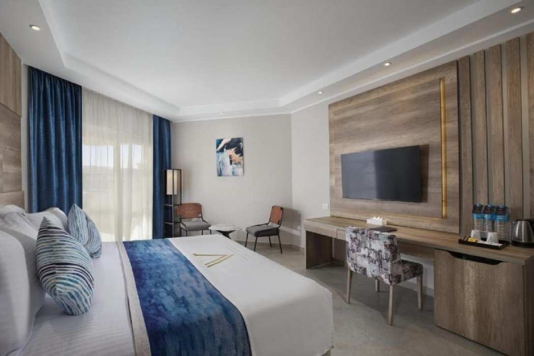 V Grand Beach Resort - Sahl Hasheesh 13/58