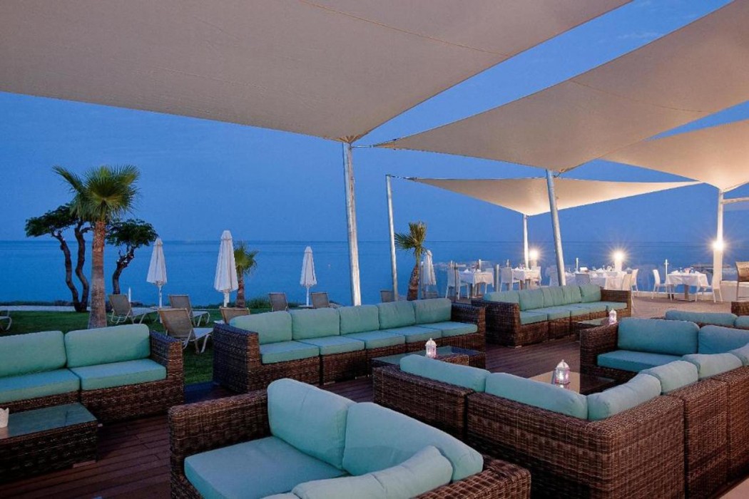 Pernera Beach Hotel 34/72