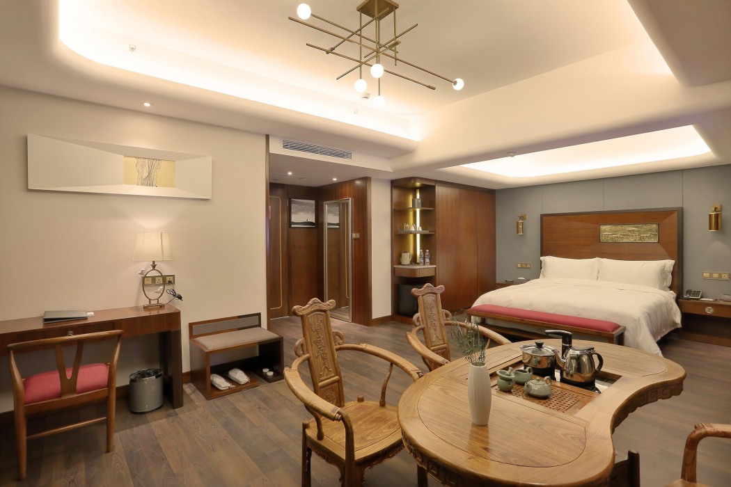 Lujia International Hotel 30/60