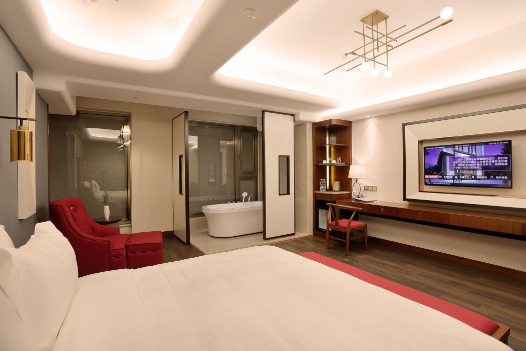 Lujia International Hotel 47/60