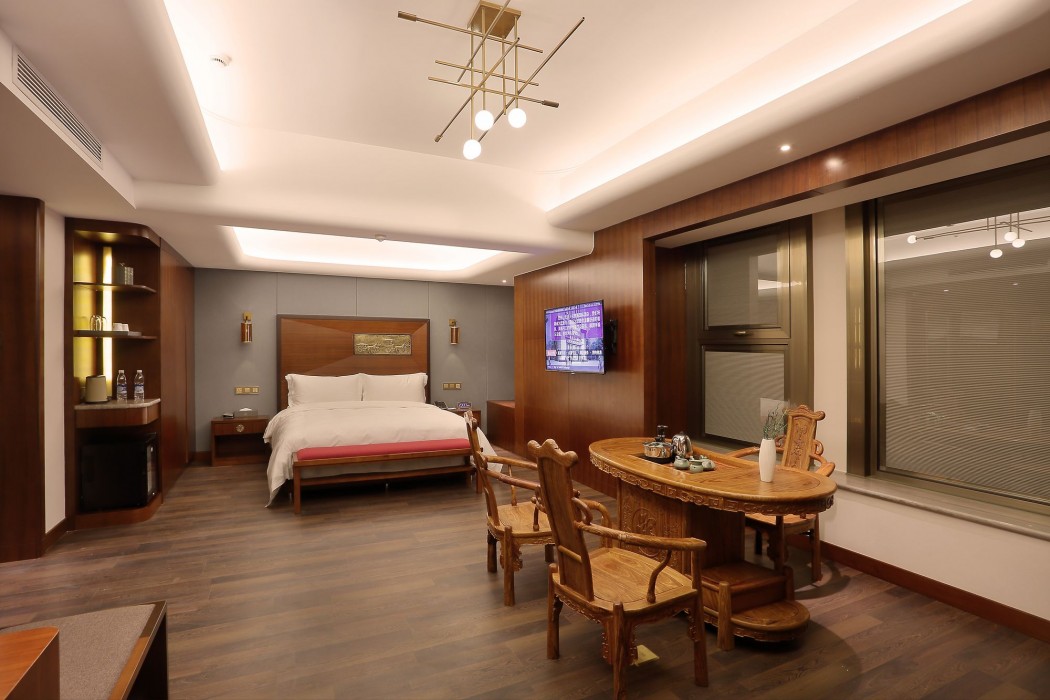 Lujia International Hotel 25/60
