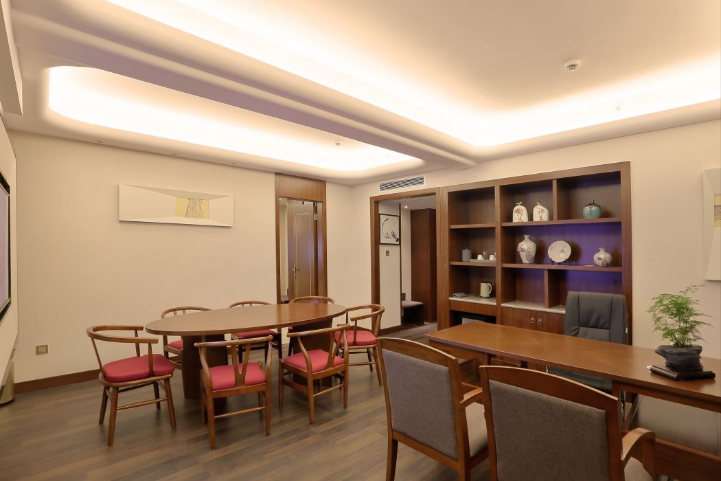 Lujia International Hotel 23/60