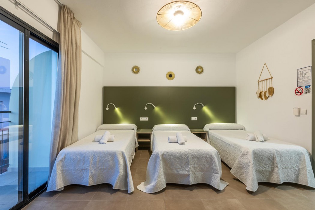 Hostal Alicante San Antonio 46/81
