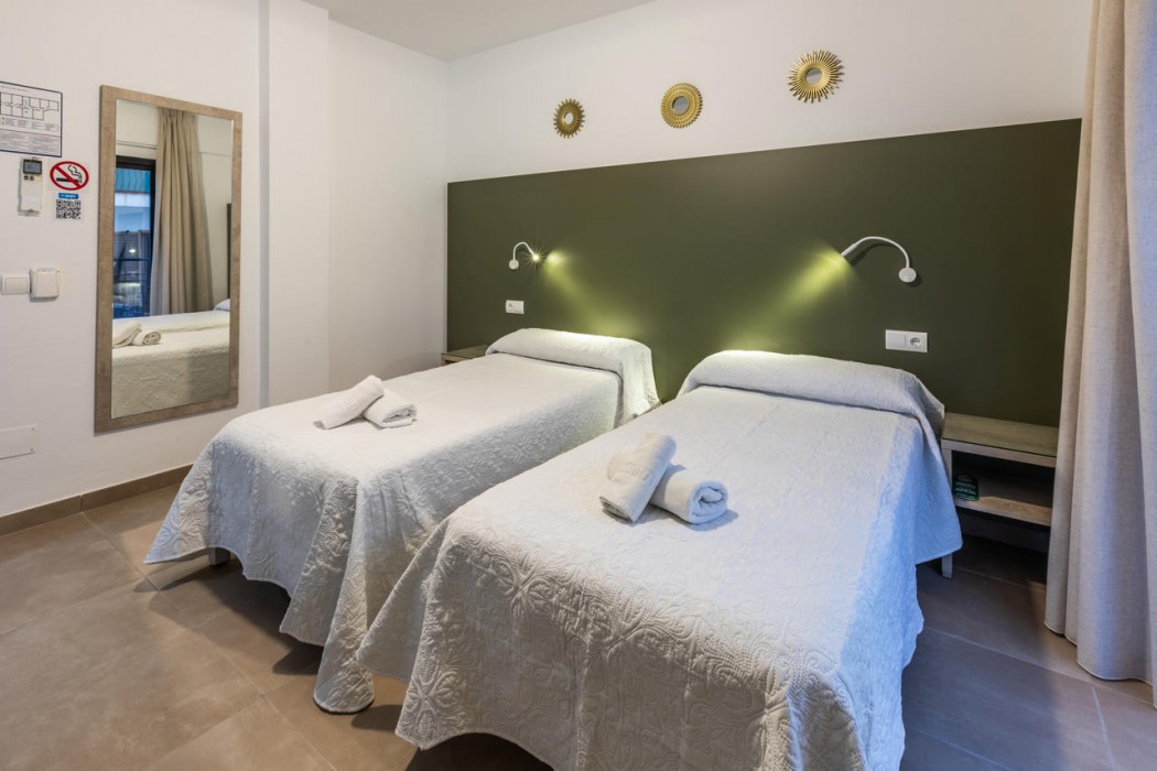 Hostal Alicante San Antonio 44/81