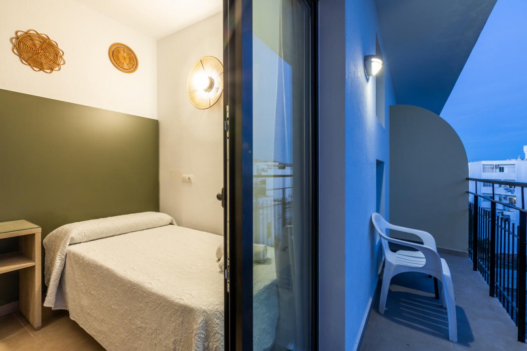Hostal Alicante San Antonio 45/81