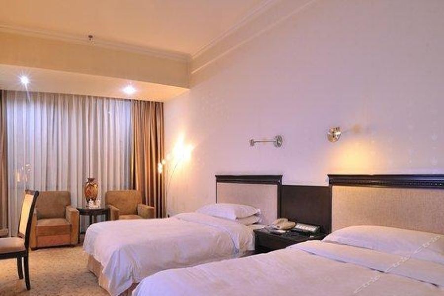 Uiles Hotel 32/45