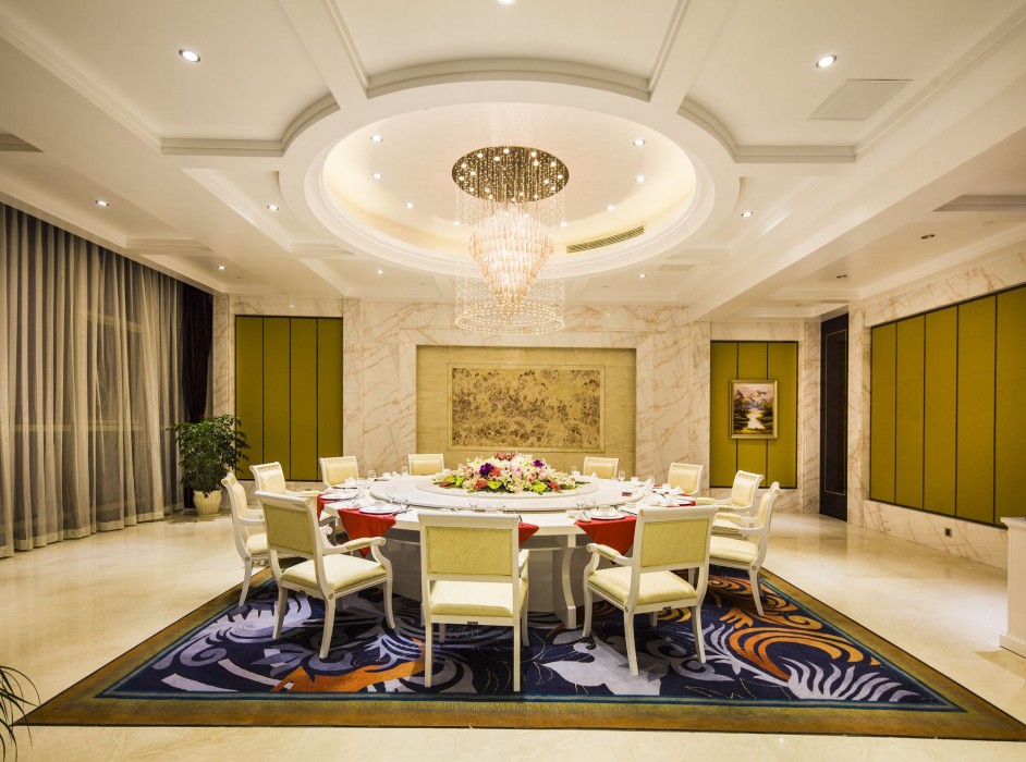 Huangshan Fengda International Hotel 50/80