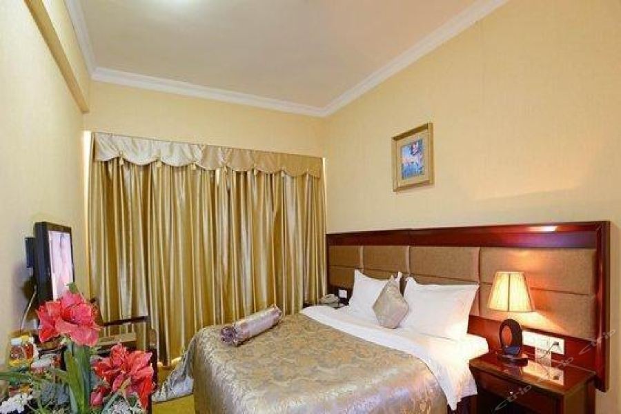 Hejing Hotel 7/11