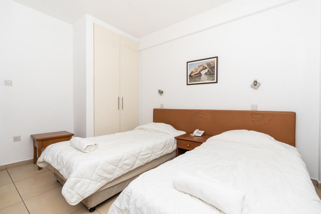 Flora Hotel Apartments 14/46