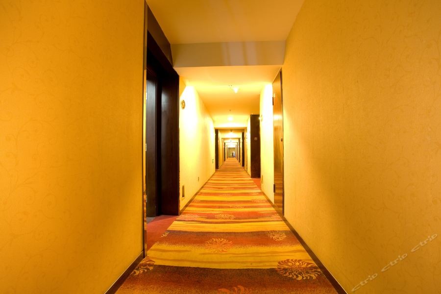 Success Hotel 23/37