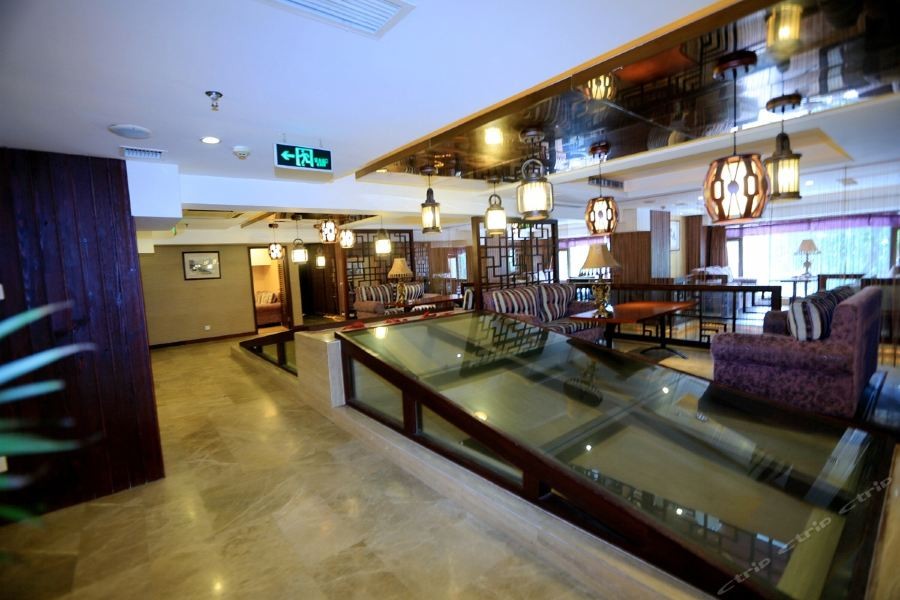Hu Shang Hotel 29/43