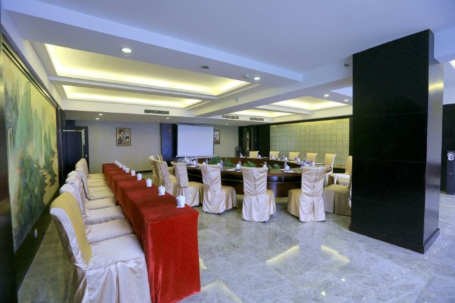 Hu Shang Hotel 9/43