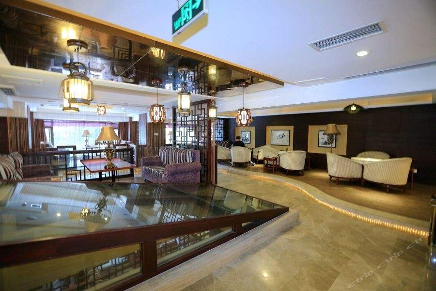 Hu Shang Hotel 27/43