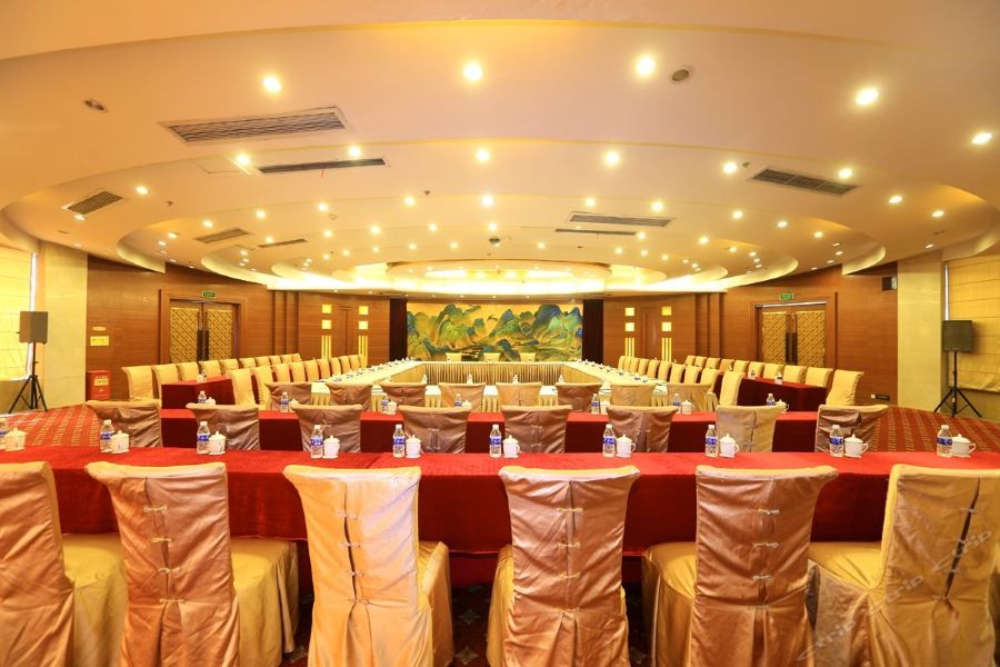 Hu Shang Hotel 24/43