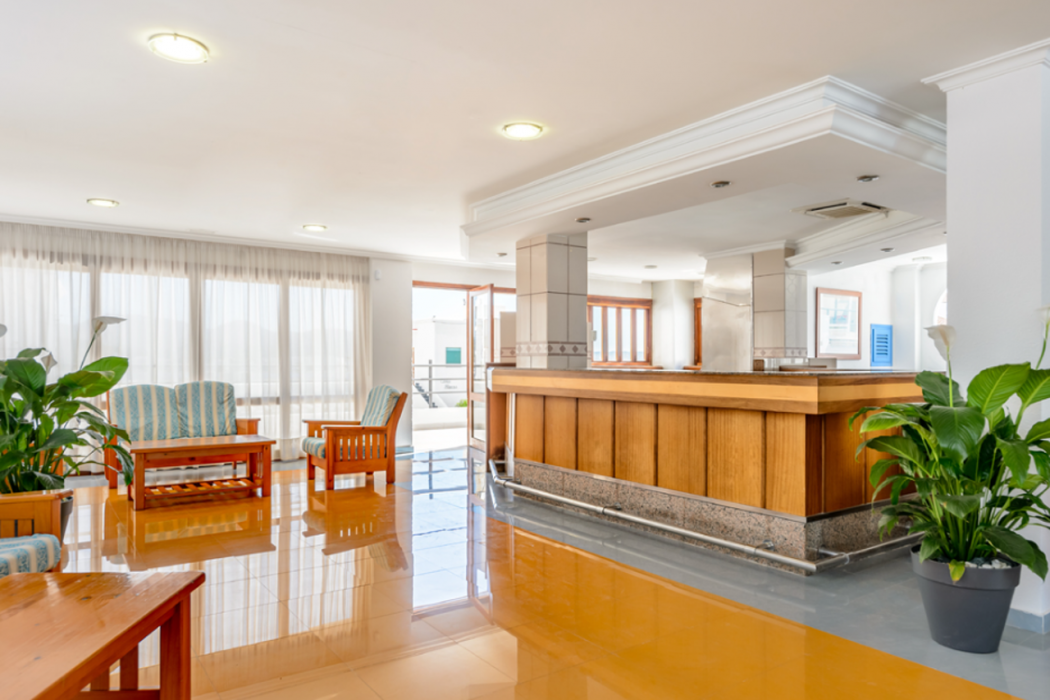 Aparthotel Vibra Sanan - Adults Only 8/43