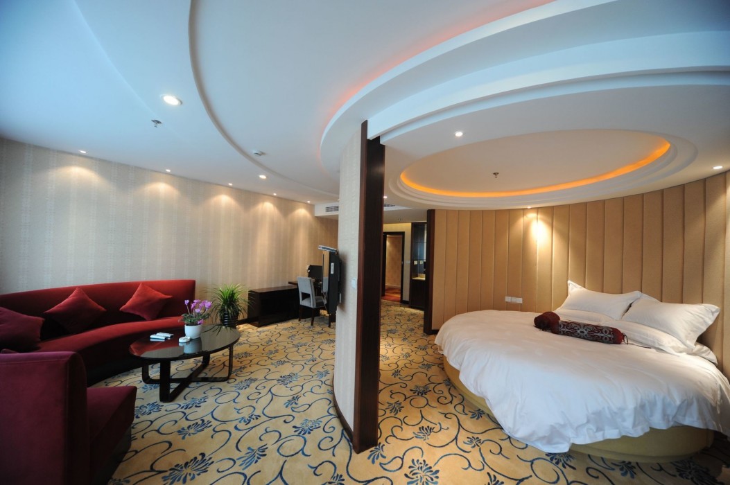 Holiday Inn Express Hangzhou Qianjiang CenturyCity 37/55