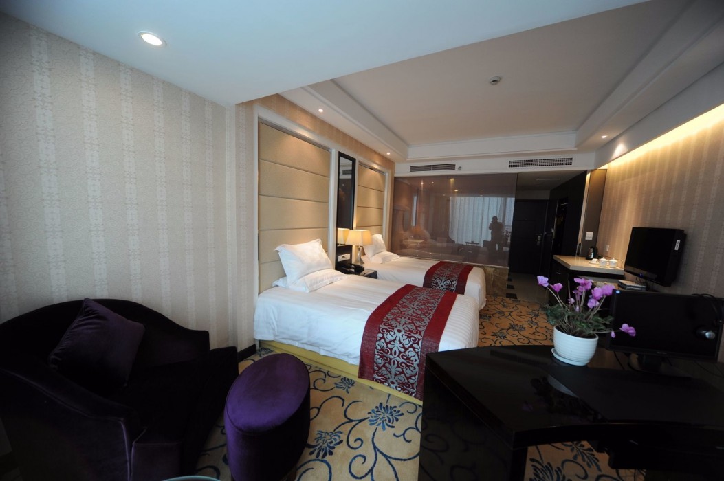 Holiday Inn Express Hangzhou Qianjiang CenturyCity 28/55