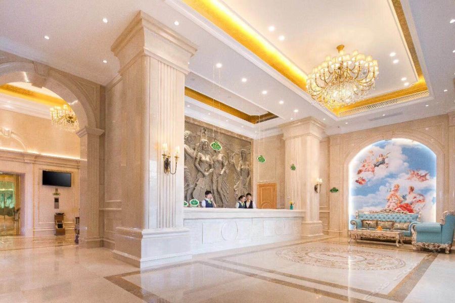 Vienna Hotel (Shenzhen Shanglilang Metro Station) 36/60
