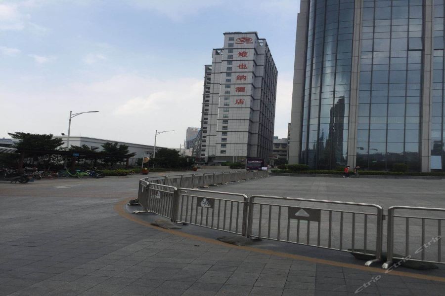 Vienna Hotel (Shenzhen Shanglilang Metro Station) 38/60