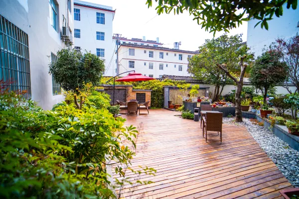 Vienna International Hotel (Lijiang Yuxue Avenue) 28/35