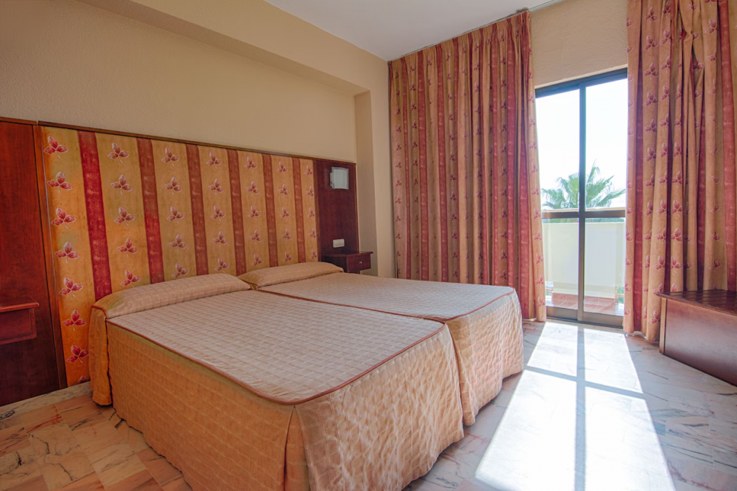 BLUESEA Costa Serena 15/45