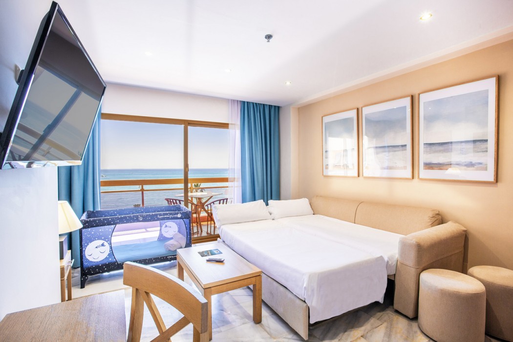 Sunset Beach Club Aparthotel 15/50