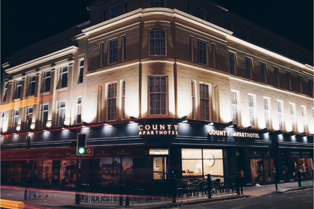 The County Hotel & Aparthotel 3/68