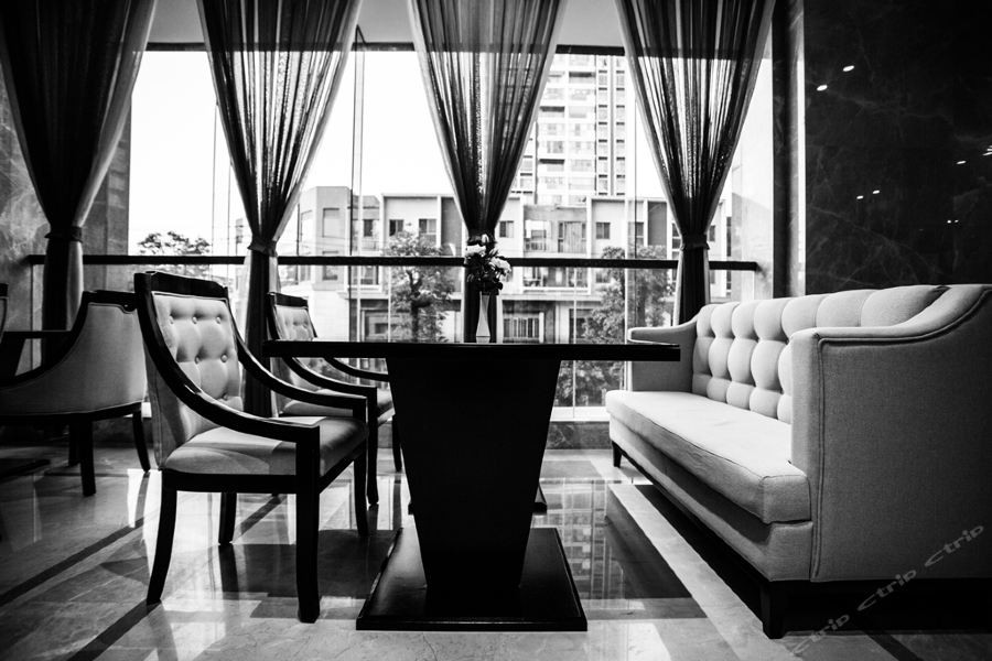 Beautiful Scenery Hotel 23/43