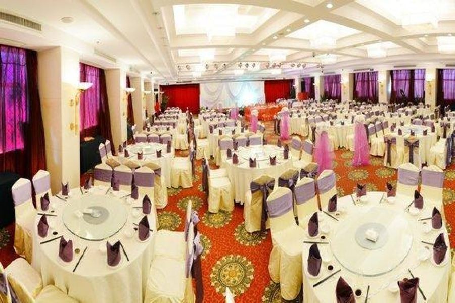 South Pacific International Hotel 26/42